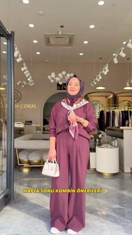 @qupraofficial yeni sezonundan hafta sonuna yakışan kombin önerileriyle geldik! 🤎✨ Senin favorin hangisi?